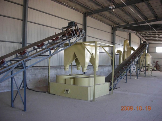 2 - 8mm 3 - 4 t/h Straw Powder Biomass Pellet Organic Fertilizer Production Line HKJ40F