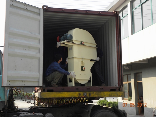 macchina del trasportatore dell'elevatore di secchio del grano di trasporto di 20 - 25 t/h con il porto TDTG36/18 di scarico